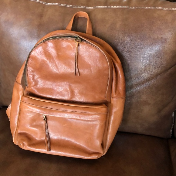 Madewell Handbags - Madewell Lorimer Leather Backpack